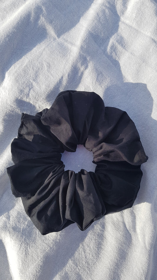 XL BLACK LINEN SCRUNCHIE